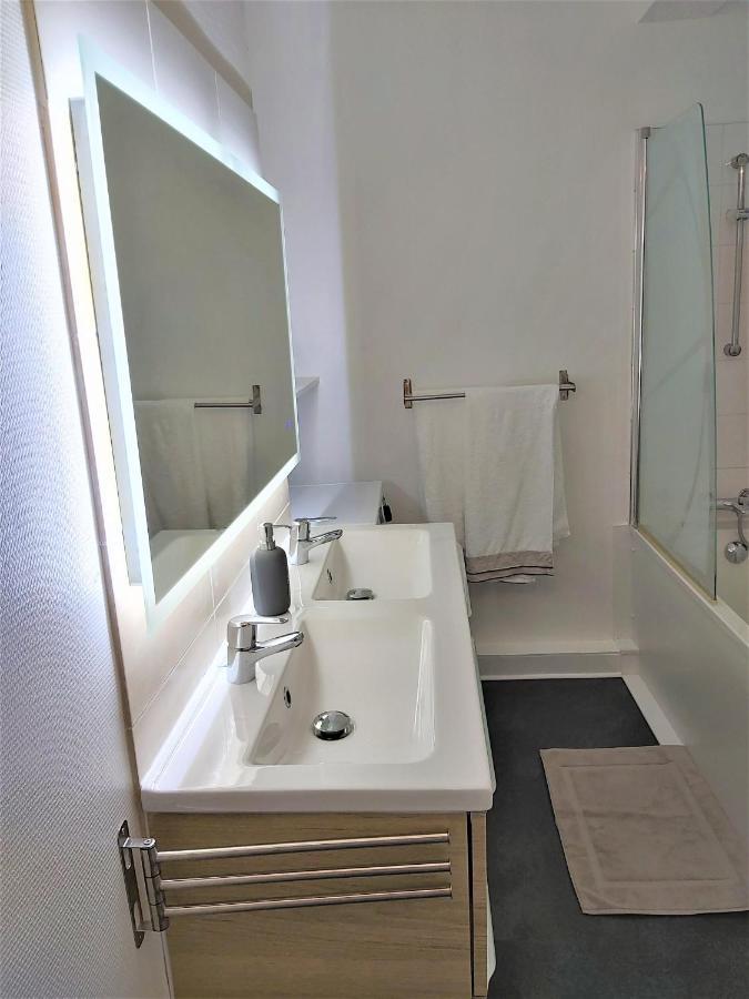 Roz De Mer Appartement 4 Etoiles Vue Mer Perros-Guirec Exterior photo